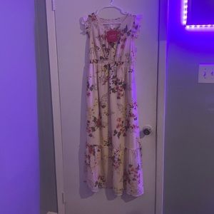 Brand new floral maternity dress